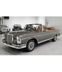 Mercedez-Benz 1967 W112 300SE Cabriolet 300SE SEL
