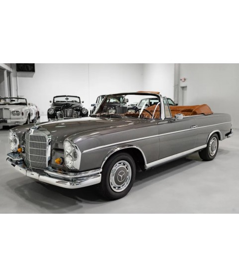 Mercedez-Benz 1967 W112 300SE Cabriolet 300SE SEL